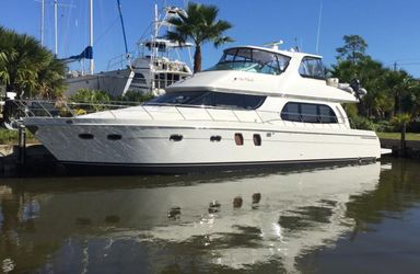 56' Carver 2007 Yacht For Sale